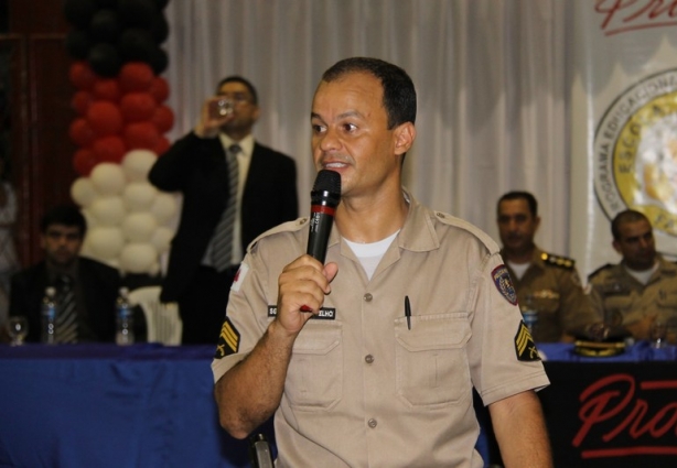 Sargento Coelho desenvolve as ações do Proerd em Cataguases e região