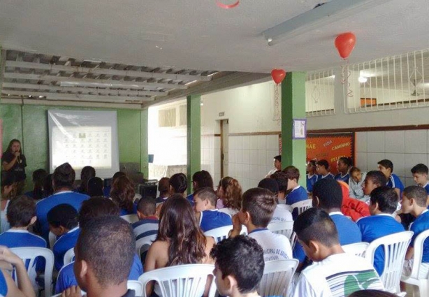 Palestra proferida em uma das escolas participantes da campanha