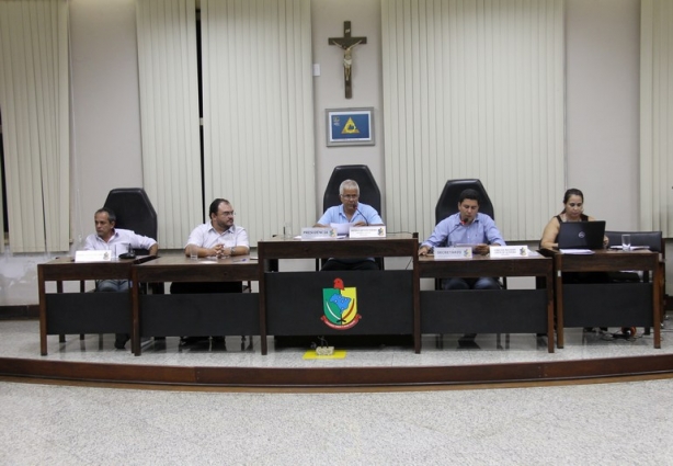 A reunião vai debater assuntos polêmicos que estão em pauta já há várias sessões