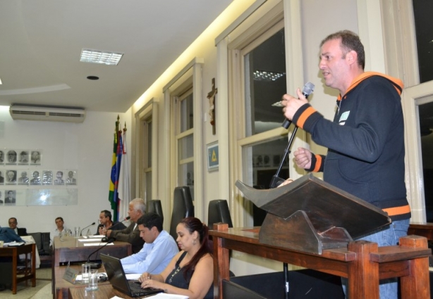 O Secretário Municipal de Esportes, Ricardo Dias, defendeu o trabalho da LEC como promotora do esporte no município