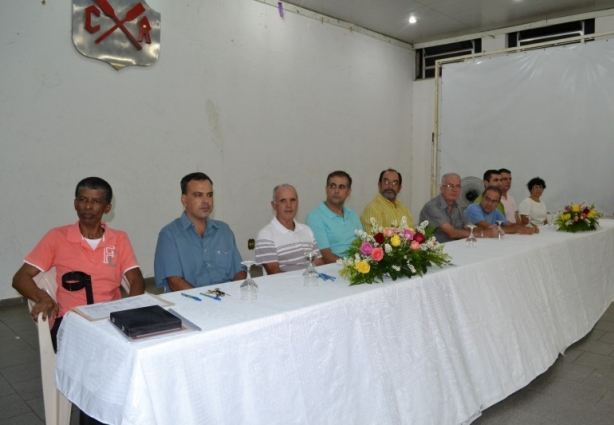O Clube do Remo homenageou dezenas de pessoas e empresa envolvidas com o Esporte em Cataguases