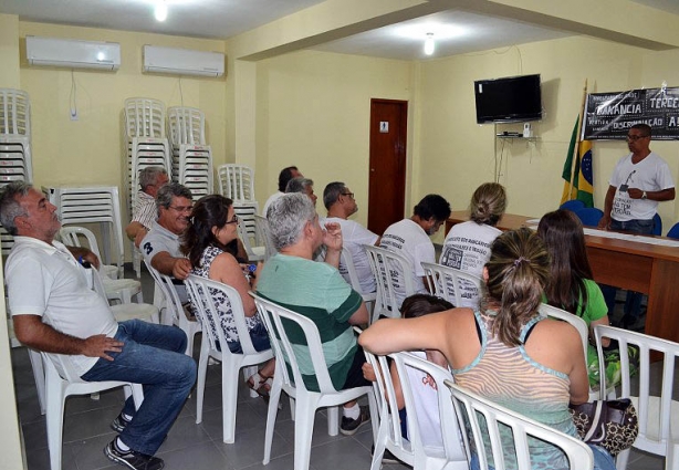 Os bancários de Cataguases e de cidades vizinhas presentes à Assembleia votaram pelo fim da greve