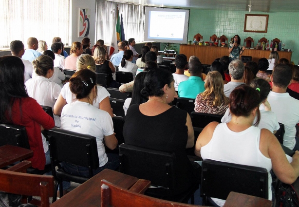 O Seminário teve início na manhã desta terça-feira e termina esta tarde