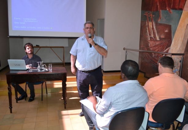 tO prefeito Cesinha Samor fez a abertura do encontro e disse que o Trem da Terra vai promover o turismo na região