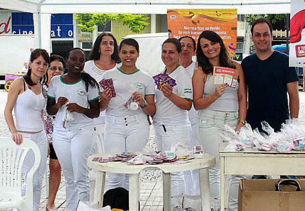 A equipe do Programa mobilizou a população que passou pela Praça Rui Barbosa e Calçadão nesta manhã