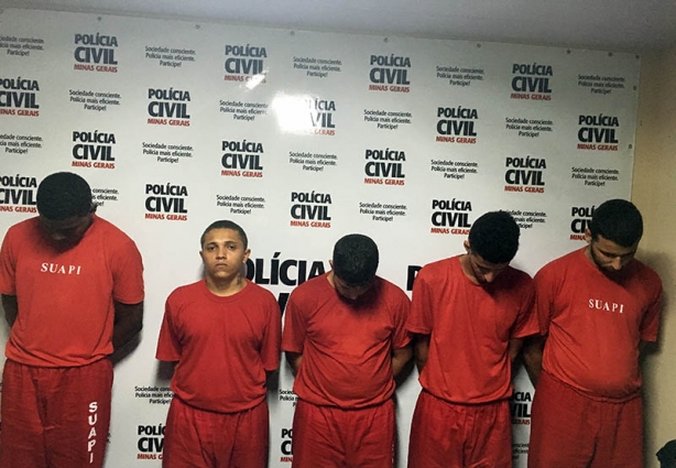 A Polícia Civil de Ubá prendeu os cinco suspeitos de executarem o radialista de Ubá 