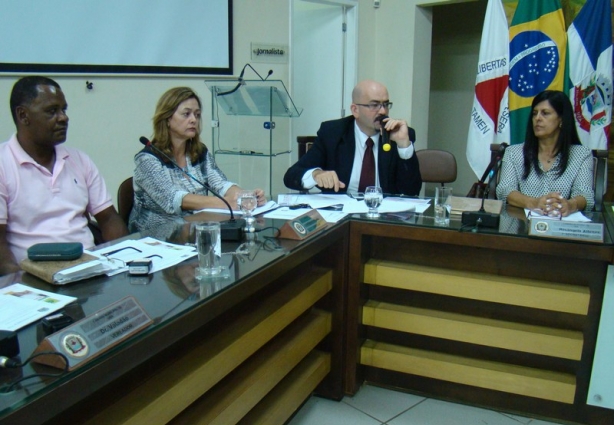 O delegado Regional de Polícia de Ubá, Fernando Dias, esclareceu a situação legal das "cinquentinhas"