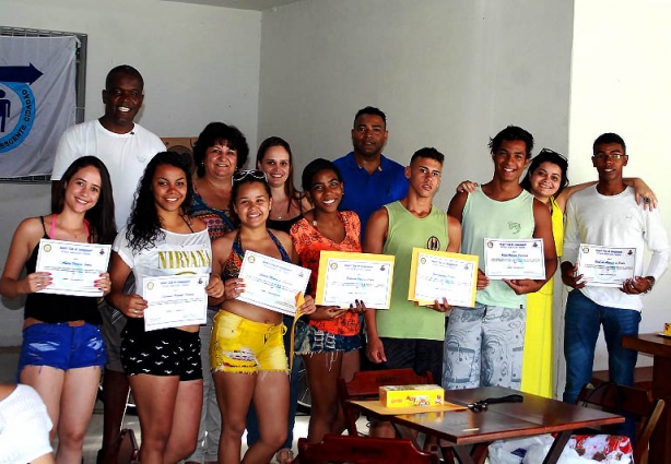 Os adolescentes cidadãos participaram de uma manhã de homenagens promovida pelo Rotary Clube 