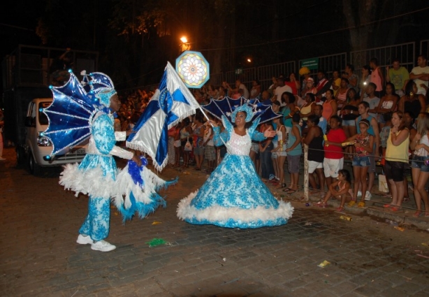 Os horários dos desfiles dos blocos e das escolas de samba já está definido na programação oficial