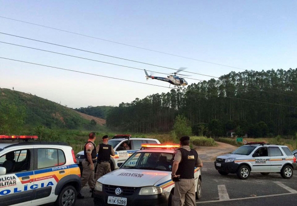 Equipes da Polícia Militar do Rio de Janeiro e de Minas Gerais trabalharam em conjunto na captura dos assassinos do prefeito