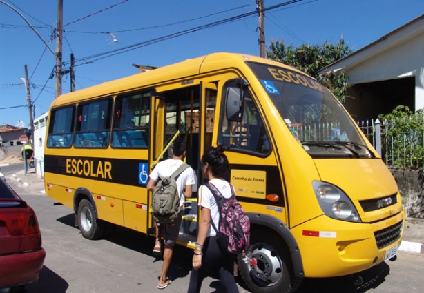 O transporte será gratuito para quem mora a partir de dois quilômetros da escola (foto ilustrativa)