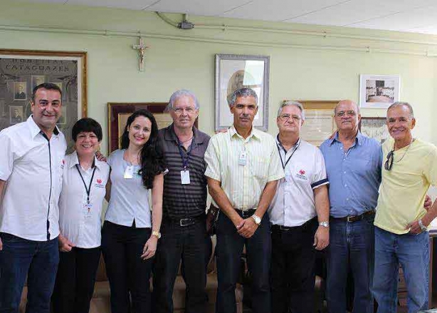 Os parceiros da primeira reforma do quarto do Hospital de Cataguases que come&ccedil;ar nos pr&oacute;ximos dias