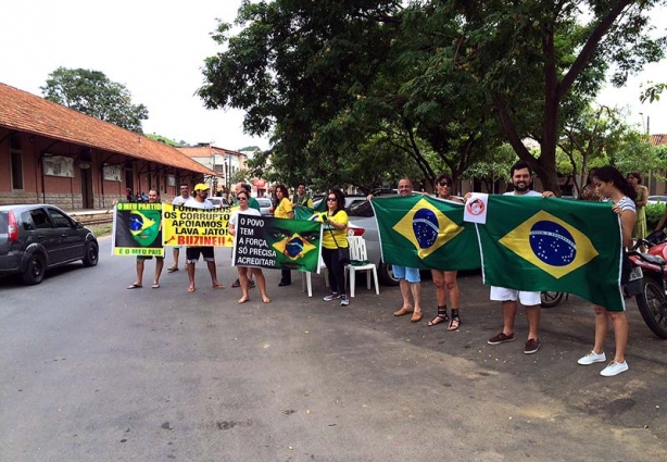 O movimento foi pacífico e ordeiro durante toda a manhã em Cataguases