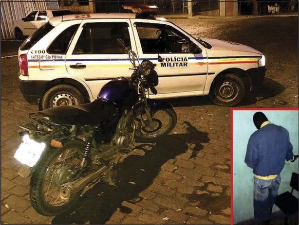 A moto furtada em Cataguarino foi localizada e apreendida na Pra&ccedil;a Santa Rita e seu condutor tamb&eacute;m foi preso 