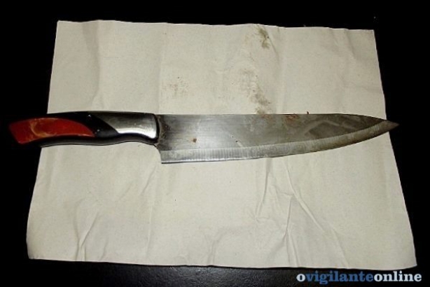 A faca usada para contra a v&iacute;tima foi apreendida pela Pol&iacute;cia Militar e o autor foi detido
