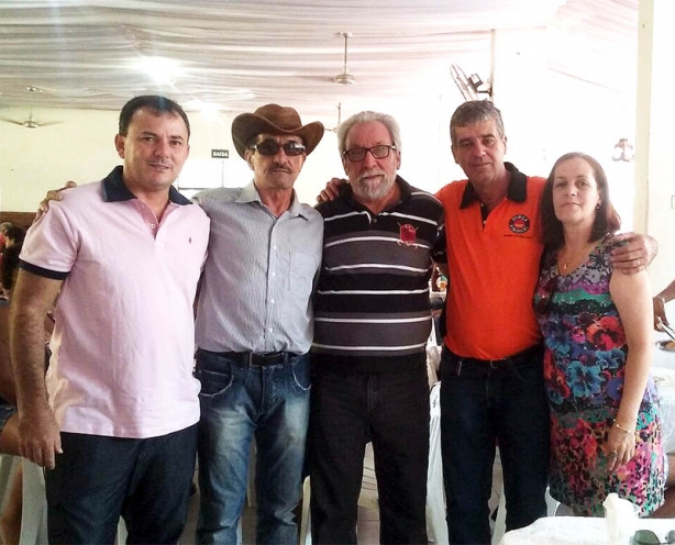 Isaac Morais recebeu os trabalhadores da Minera&ccedil;&atilde;o e tamb&eacute;m lideran&ccedil;as regionais na festa deste domingo
