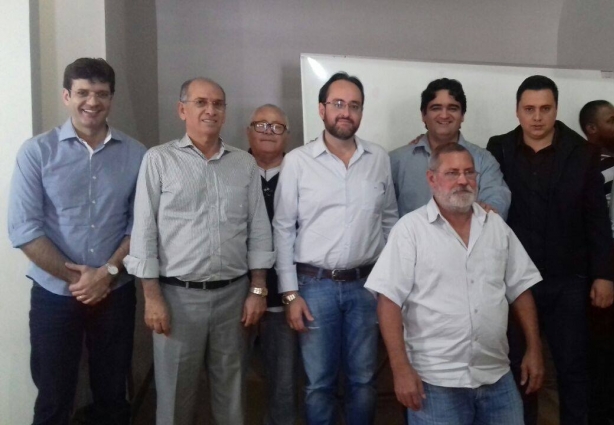 Lideranças locais e da região do PR com Antônio Lage, Gustavo Santana e Marcelo Álvaro Antônio
