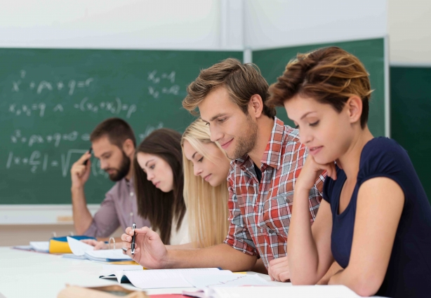 Uma boa oportunidade para quem quer estudar um curso superior em faculdade particular