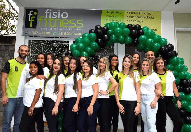 A equipe de profissionais do Fisio Fitness - Centro de Atividades durante a manhã de inauguração da nova sede