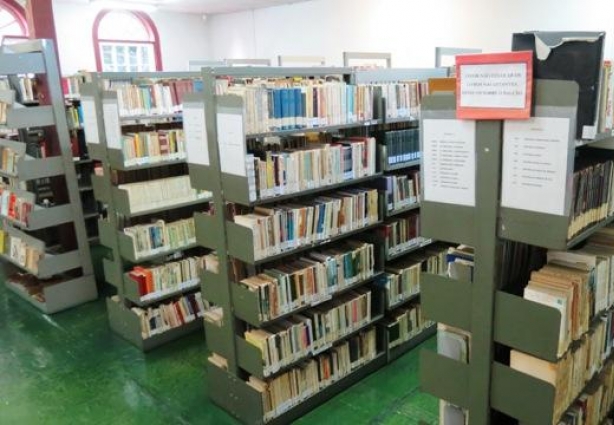 O Governo de Minas está com edital aberto para municípios que queiram formar bibliotecas públicas com acervo de até mil itens (foto ilustrativa)