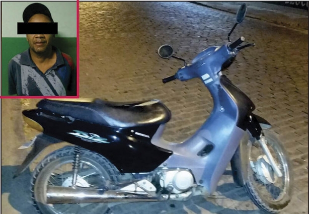 A motocicleta foi recuperada horas depois pela Polícia Militar e o condutor foi detido como principal suspeito pelo furto