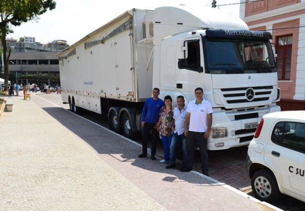 A Carreta da Visão começou a realizar consultas oftalmológicas para pacientes com catarata nesta segunda-feira