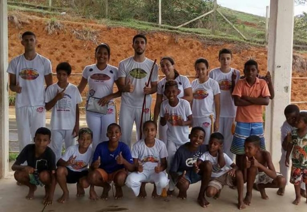 Chinês ministra aulas em academias, associações de moradores e escolas da cidade, além de desenvolver projetos sociais no Instituto Francisca de Souza Peixoto