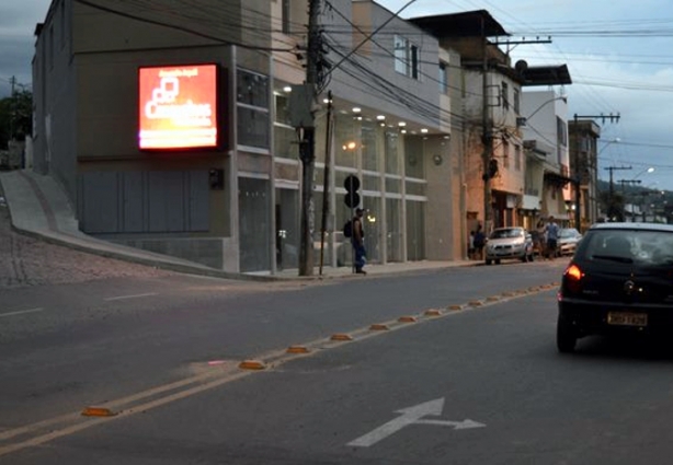 A Cerqueiras Publicidades tem paineis de LED e TVs full HD espalhados em diversas cidades da microrregião