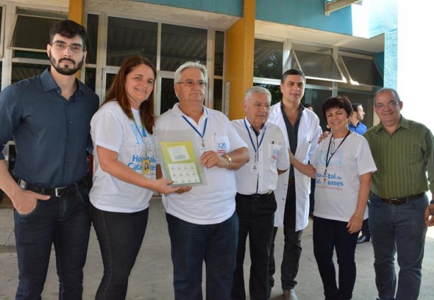 Lançamento do selo alusivo aos cem anos do Hospital de Cataguases: um registro histórico