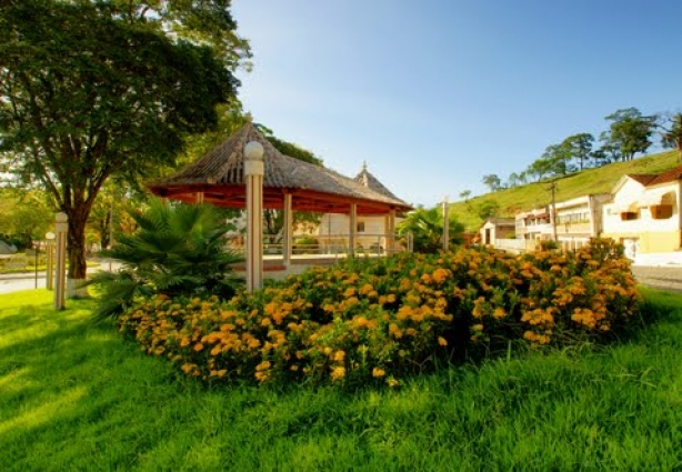 Coreto da Praça Catulino Vasconcelos, em Argirita