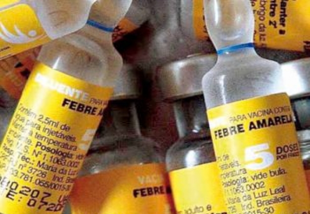 A vacina contra a febre amarela será aplicada até esta quarta-feira nas duas cidades