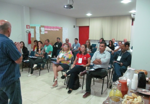O evento contou com o curso "Liderança para o Desenvolvimento Local", ministrado pela consultora do SEBRAE, Sheila Couto