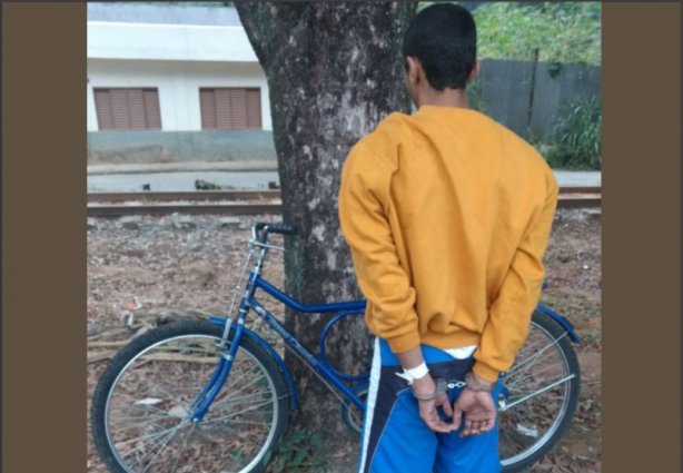 O rapaz teve sua prisão ratificada e foi para o presídio de Cataguases e a bicicleta devolvida para o proprietário