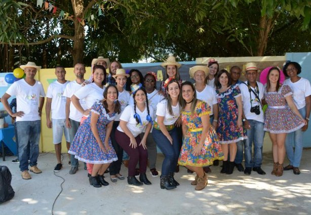 A participação maciça de funcionários do Sicoob Coopecic e da equipe do Centro Convivência foram responsáveis pelo sucesso da festa