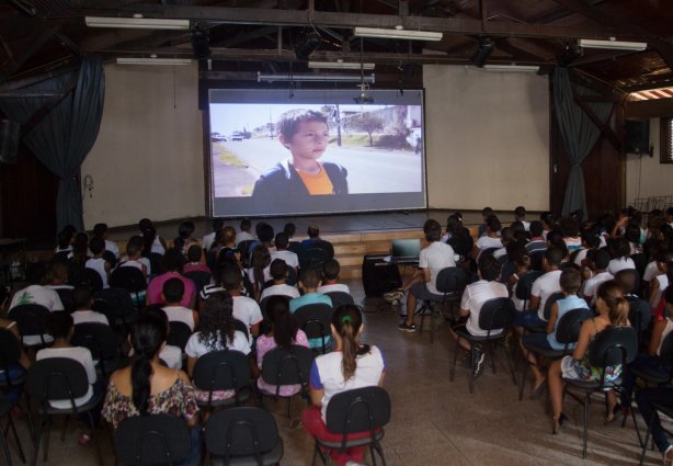 O festival terá intensa programação, com mostras audiovisuais, workshops, oficinas e espetáculos culturais, onde se destaca, na abertura, a homenagem ao cineasta Helvécio Ratton