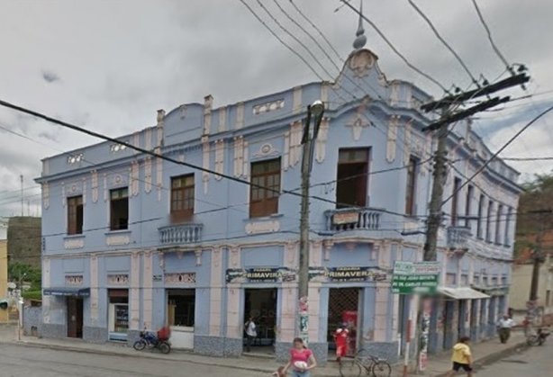 O Grande Hotel de Visconde do Rio Branco &eacute; um dos im&oacute;veis a serem tombados (Foto: Reprodu&ccedil;&atilde;o: Google Street View)