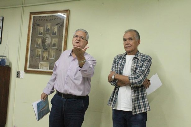 Bill Crepaldi e Ilizeu Rocha durante a abertura do encontro de apresenta&ccedil;&atilde;o do Relat&oacute;rio de Atividades de 2017