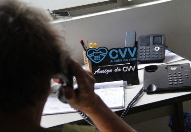 No Brasil, pelo menos 30 pessoas por dia tiram a própria vida