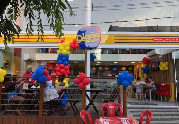 Digão Lanches comemora um ano de sucesso com sua linha de hambúrgueres deliciosos