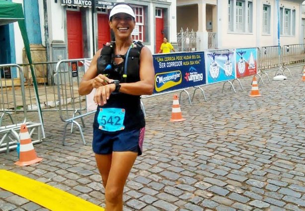 Tatiane de Paula foi a terceira colocada geral na maratona Galo Véio, em Mariana