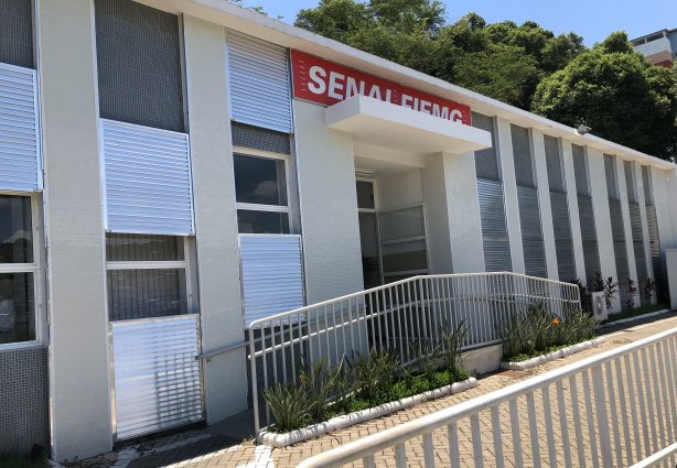 A unidade do SENAI de Cataguases oferece curso de Aprendizagem Industrial em Eletromecânica