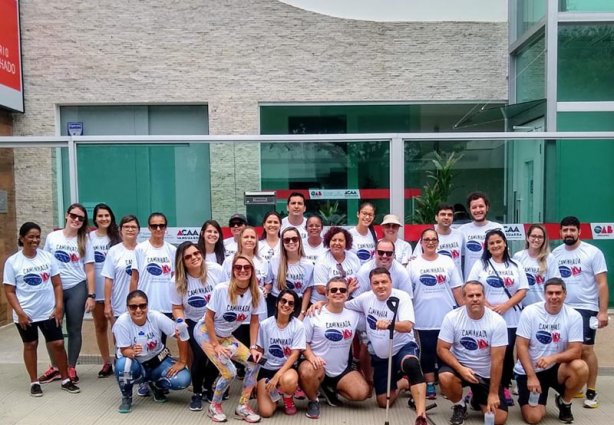 A caminhada teve um percurso de 8 km com saída e chegada em frente à Casa do Advogado