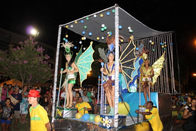 D'skolados Carnaval 2014 são Ludgero